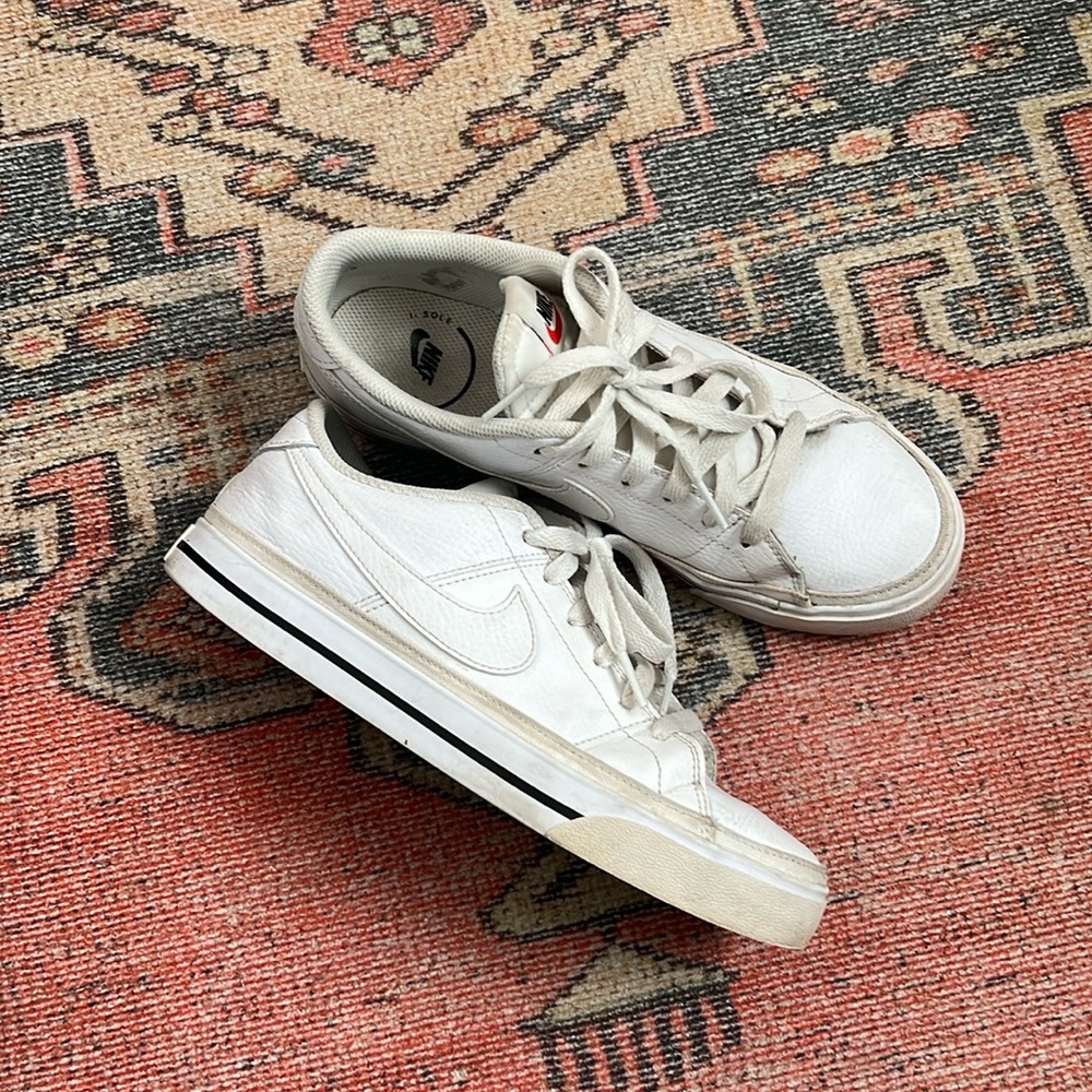 Nike Court Legacy White W8